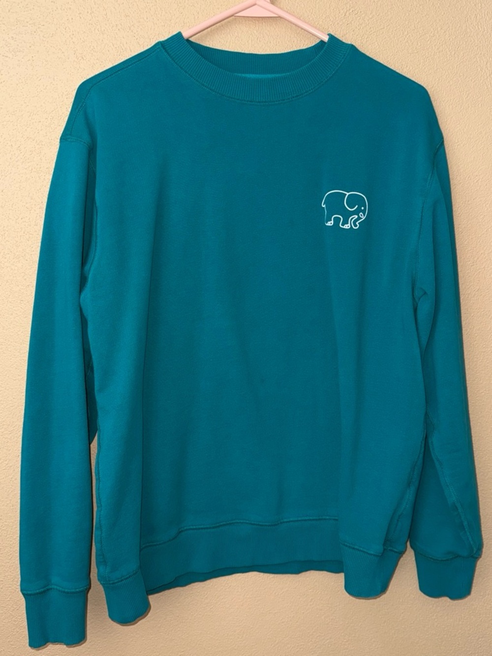 ivory ella Teal Crewneck Sweatshirt with White Elephant